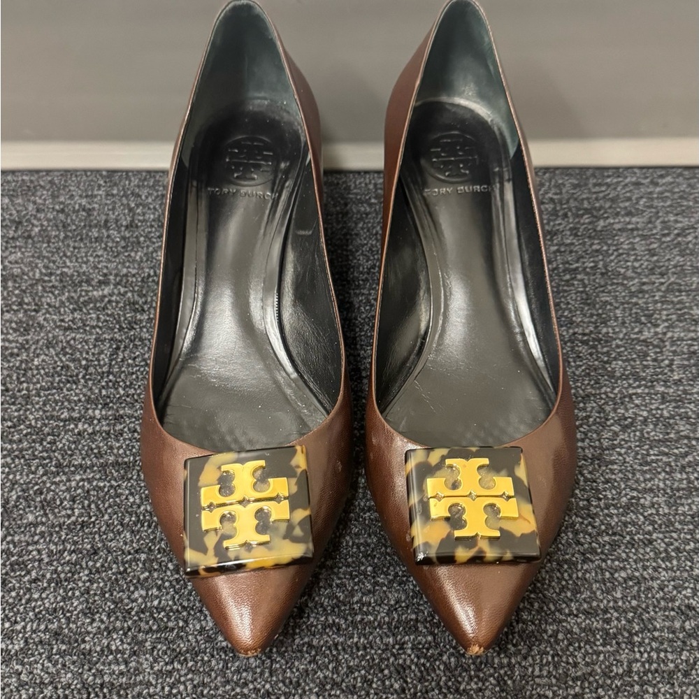 Tory Burch Brown Heels with Gold Logo